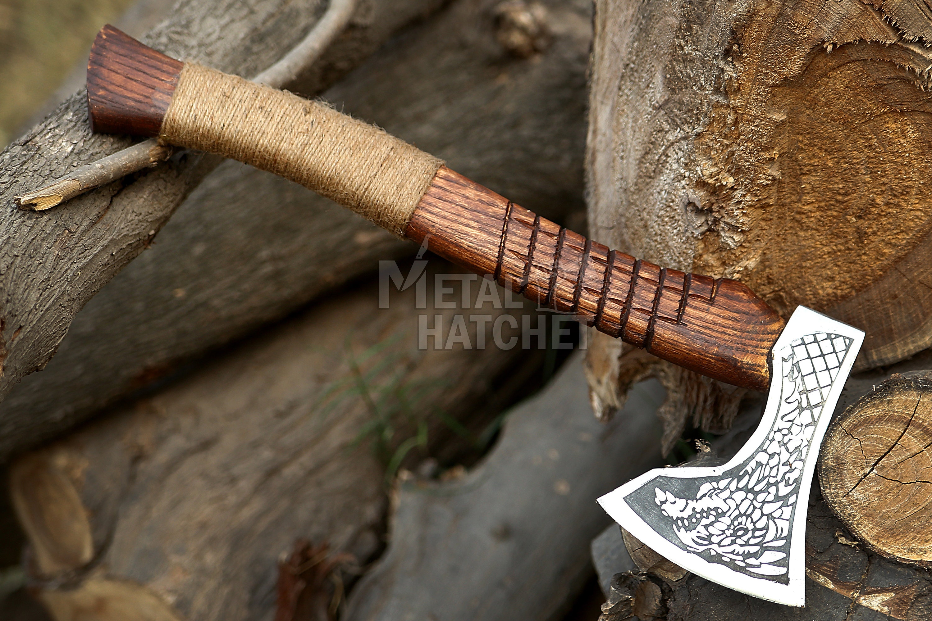 Hacha de batalla vikinga forjada a mano, brújula vikinga / vegvisir en  cabeza de hacha vikinga y grabado personalizado en mango de hacha, hacha  vikinga, hacha arrojadiza -  México