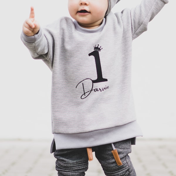 Birthday sweater individual - oversized sweater for children, light grey size 80-146