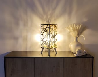 Tischlampe aus Holz, handgemachte Tischleuchte modern, Schreibtischlampe, Einstandsgeschenk zur neuen Wohnung, Nachttischlampe gemütlich