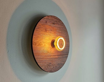 Wandlampe aus Altholz, Wandleuchte rund, sonnenverbranntes Holz optik, Designerleuchte, rustikales Design, E27 Fassung, Effektbeleuchtung