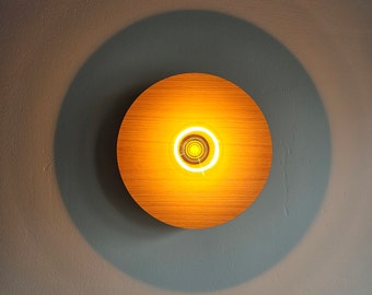 Wandlampe aus Holz, Minimalistische Wandleuchte, Eichenholzlampe, Designerleuchte modern