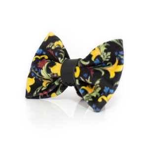 Vetvet Dog Bow Tie