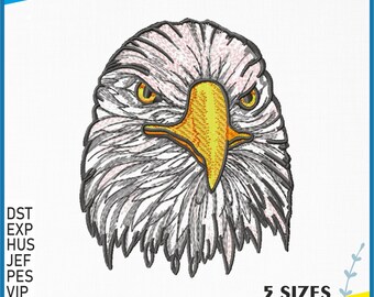 Puede incluir: Diseño de bordado a máquina de la cabeza de un águila calva con un pico amarillo y ojos negros. El diseño está disponible en 5 tamaños. DST, EXP, HUS, JEF, PES, VIP, VP3, XXX.