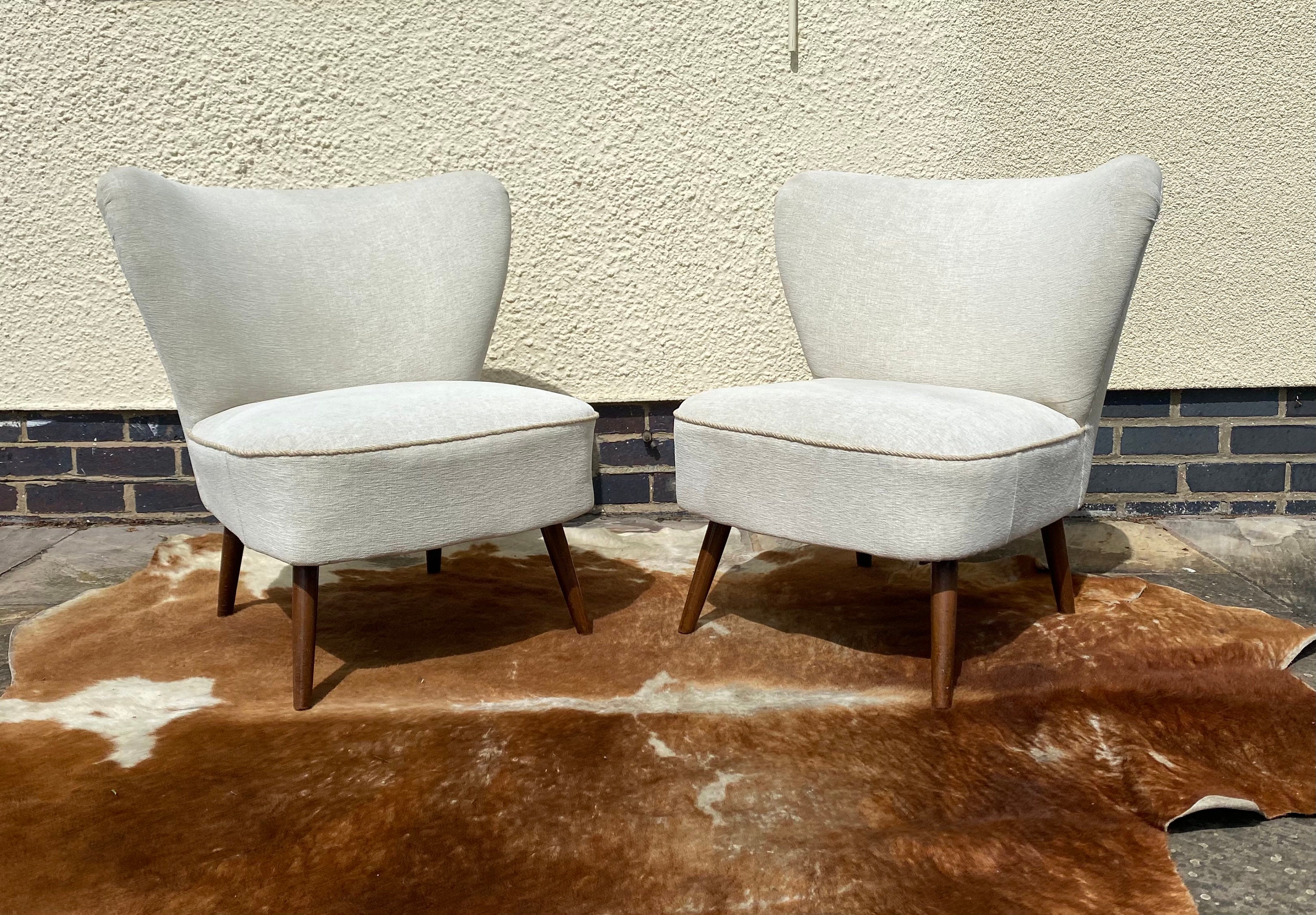 Bartholomew cocktail chair online