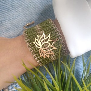 Macrame Lotus Bracelet. Boho Style Bracelet. Wide Macrame Bracelet. Unique. Hippie. Bohemian. Ethnic. Bracelet for Women.