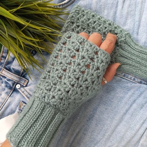 Knit Coloured Fingerless Gloves, Fashion Fingerless Wool Gloves, Arm Warmers, Wool Blend, Fashion Gloves