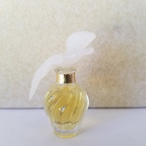 L'AIR du TEMPS by Nina Ricci - Miniature -  2ML/ 0.07  OZ - Collectable Bottle   - Eau de Toilette  -  Vintage
