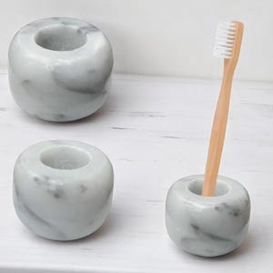 Porte-stylo/support de brosse à dents/support - Support de brosse à dents en marbre véritable - Porte-brosse à dents simple moderne et minimaliste. Lot de 2