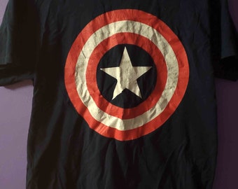 Camiseta unisex grande con logo del escudo del Capitán América