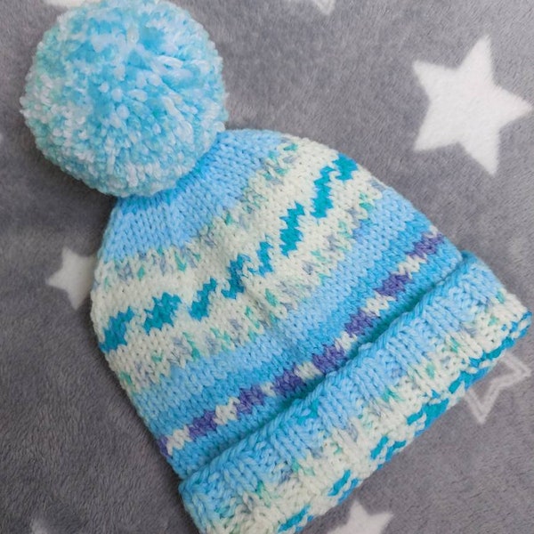 Handmade Baby Pom Pom Hat | Newborn Baby Shower Gift | Bobble Hat | Baby Winter Hat | Knitted Hat | 0-3 months