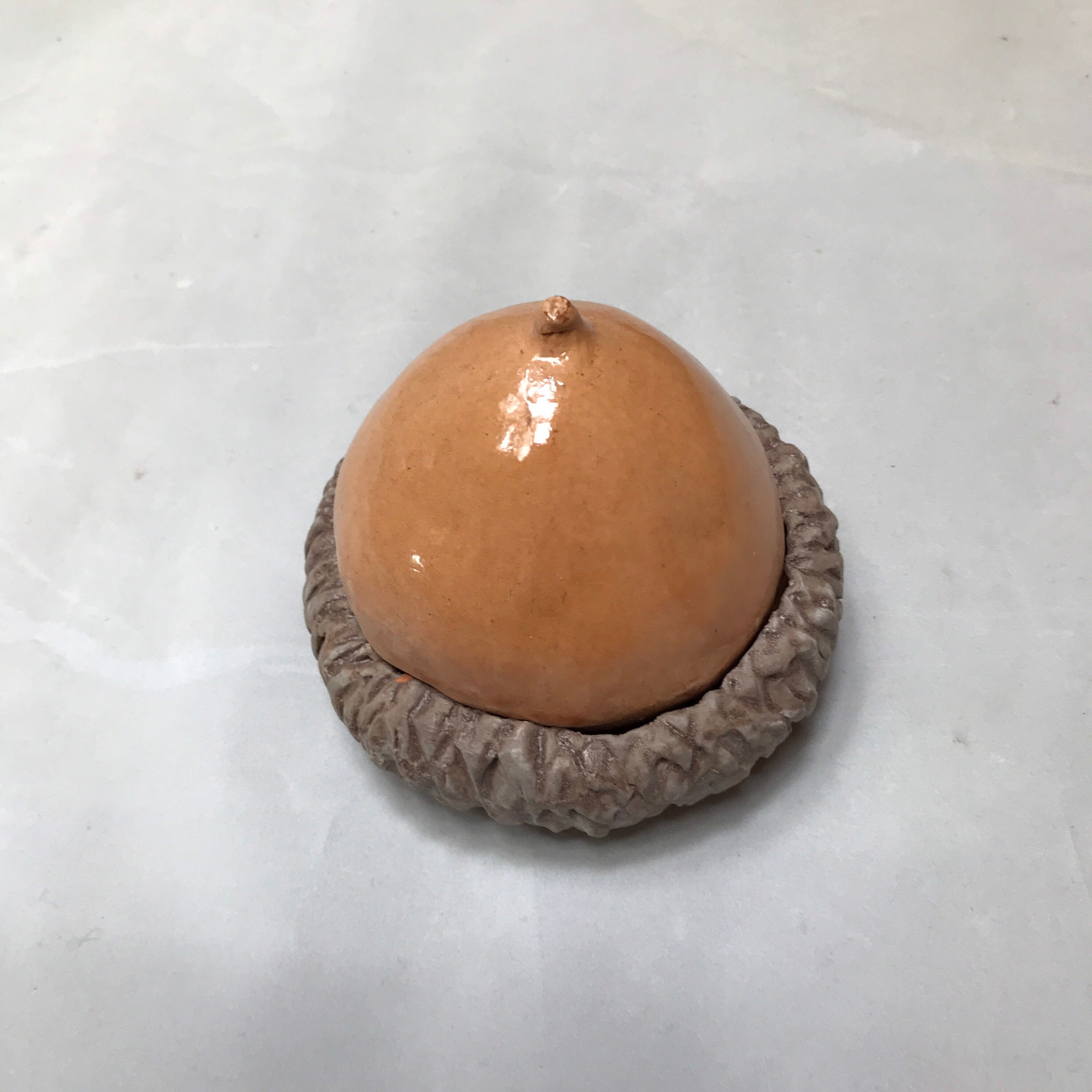 Sculpture en Céramique de Gland Agrandi