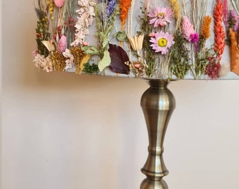 Lampshade dried flowers