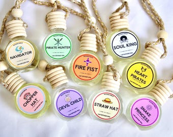 Diffuseur monobloc pour voiture | Désodorisant Anime pour voiture | Accessoire de voiture pirate chapeau de paille | Cadeau une pièce | Décoration de voiture d'anime