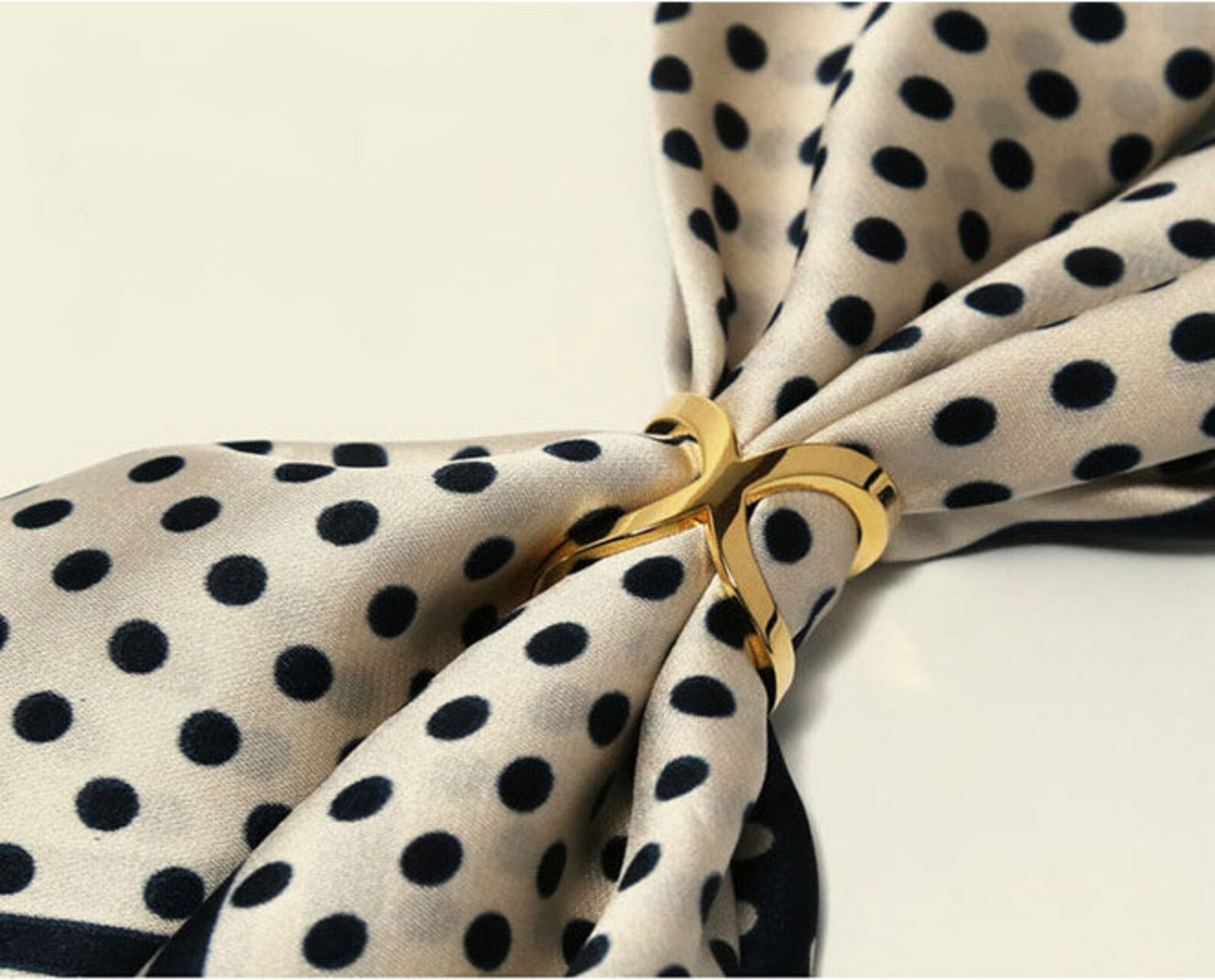 scarf circle ring