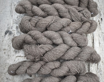Fil 100% naturel de fibre de boeuf musqué - Qiviut - non coloré, récolté dans la toundra arctique