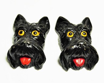 Kitschy Scottie dog plaques Chalk ware wall hanging Vintage Scottie dogs Scottish Terrier wall plaques Chalk ware Black Scottie