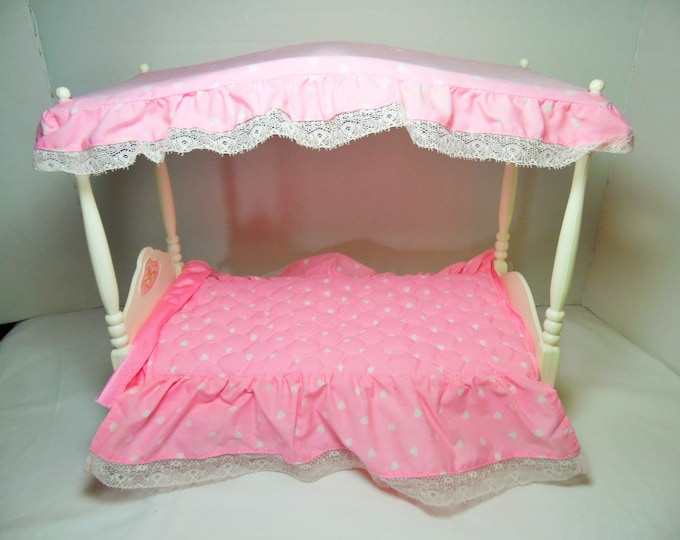 1982 Barbie Canopy Bed 1980s Barbie Bed Pink Barbie Furniture Susy