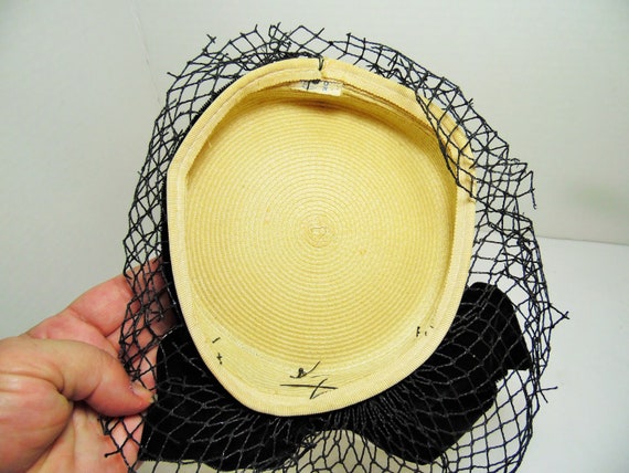 Vintage hat with Velvet Bow and veil black velvet… - image 7