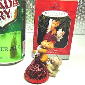 Vintage Hallmark Ornament Vintage Mouse Ornament Vintage Hallmark Mouse on Hersheys kiss 1998 Hallmark Keepsake Sweet treat mouse ornament