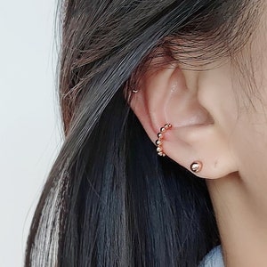 14K Solid Gold Ball Ear Cuff, Cartilage Ear Cuff, minimalist ear cuff, dainty gold ear cuff, No Piercing, gift for her
