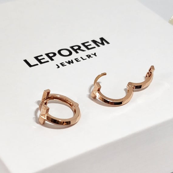 14K Solid Gold T Hoop Earring, minimalist dangle earring, solid gold huggie, rose gold, 14K gold earring, gift for her