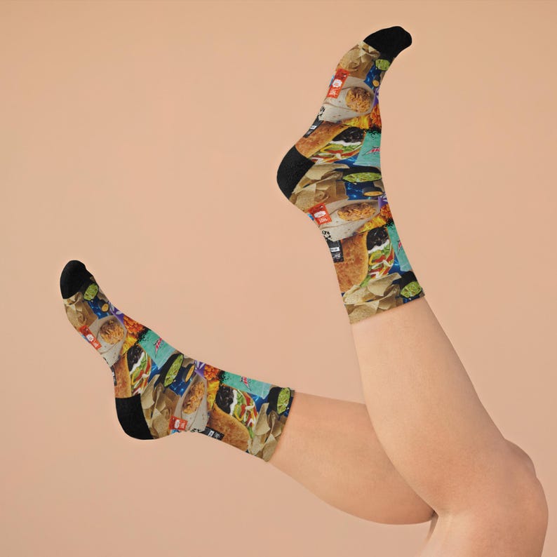 Taco Bell Retro Bootleg Design Crew Socken aus recyceltem Poly - Nachhaltiger Komfort - Einheitsgröße - Tolles Geschenk, Fast Food Nostalgie Bild 8