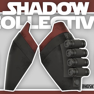 Könnte beinhalten: Eine weiße Keramik-Tasse mit schwarzem Henkel und dem Text "But First, Coffee" in schwarzer, handschriftlicher Schrift. Die Tasse steht auf einer weißen Oberfläche.