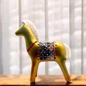 Figurine Horse, Unique Handmade Gift, Ceramic Art, Home Decor, Animals Sculpture, Horse gifts, Gift For Her, Horse decor, Horse lover,