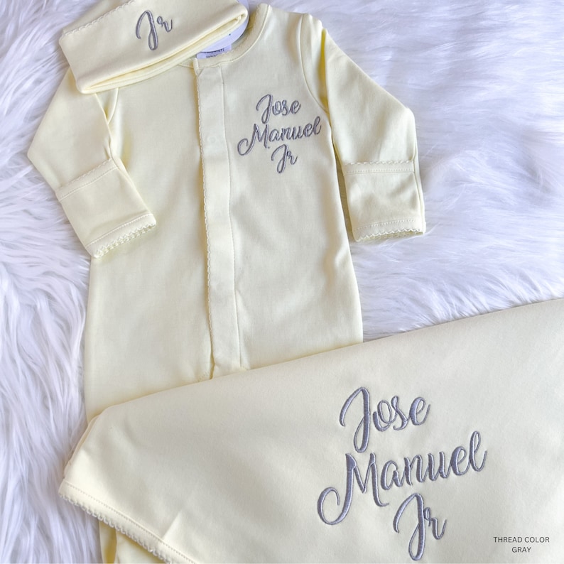 Personalized Yellow Coming Home Outfit, Personalized Baby Gift, Neutral Gender Baby Clothes, Baby shower Gift, Newborn Hospital Set image 6