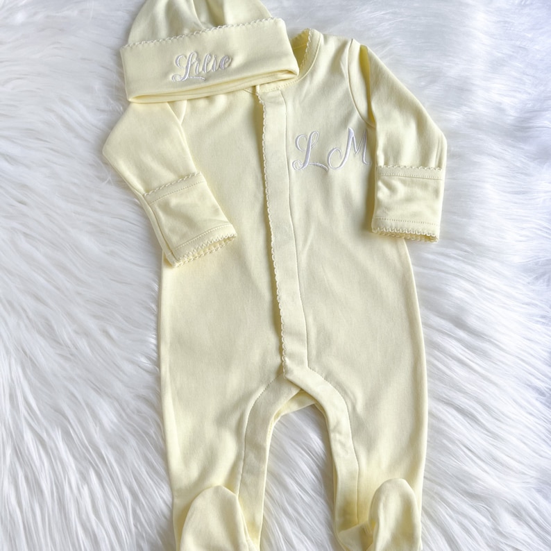 Personalized Yellow Coming Home Outfit, Personalized Baby Gift, Neutral Gender Baby Clothes, Baby shower Gift, Newborn Hospital Set image 3