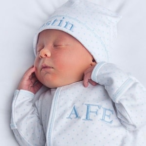 Roupa personalizada para bebê voltando para casa, presente personalizado para bebê, roupas de algodão Pima para recém-nascidos, roupa para fotos de recém-nascidos, mini pontos Footie.