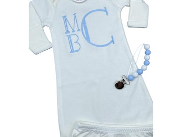 Personalized Newborn Coming Home Outfit, Gender Neutral Gown, Embroidery Monogrammed Newborn Baby Sleep Sack Gown, Newborn Pictures Clothes,