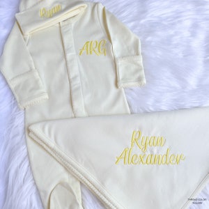 Personalized Yellow Coming Home Outfit, Personalized Baby Gift, Neutral Gender Baby Clothes, Baby shower Gift, Newborn Hospital Set image 5