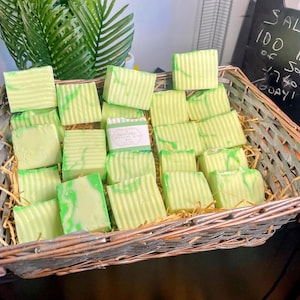 100 Handmade Soap Bars – Bulk Order, Plant-Based, Chemical-Free, Perfect for Resale, Spas, Hotels, Gift Shops