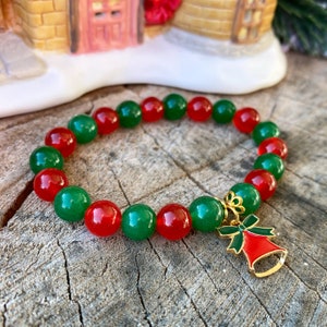 Green Red Christmas Bracelet | Christmas Charm Gemstone Bracelet | Red Green Holiday Bracelet | Christmas Bracelet Gift Idea