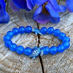 Blue Turtle Bracelet | Sea Turtle Gemstone Bracelet | Blue Gemstone Bracelet | Beaded Blue Jade Bracelet | Blue Bracelet Gift Idea