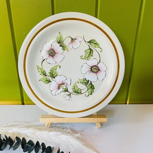 Vintage Mikasa Stonecraft Nita Handcrafted Collection Artisan Floral Plate KA104 Morning Dew • vintage dishware, stoneware, cottagecore