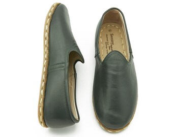 Handmade Green Leather Yemeni Shoes: Turkish Loafer
