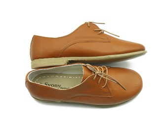 Handmade Leather Yemeni Shoes: Brown Turkish Flats