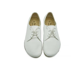 Men's Handmade Leather Oxford Shoes: Barefoot Yemeni Sole