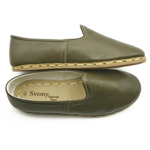 Womens Leather Loafers - Green Turkish Shoes - Travel Shoes - Yemeni Shoes - Mother&#39;s Day Gift - Valentines Day Gift