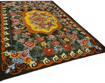 Handmade Moldavian Kilim Rug: Rose Design, Vintage Decor (7x11 ft)