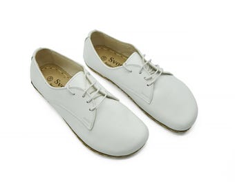 Women's White Leather Barefoot Oxford Shoes: Zero Drop, Flexible Fit