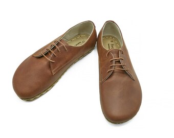 Women's Barefoot Leather Oxford Shoes: Minimalist Tan Lace-Up