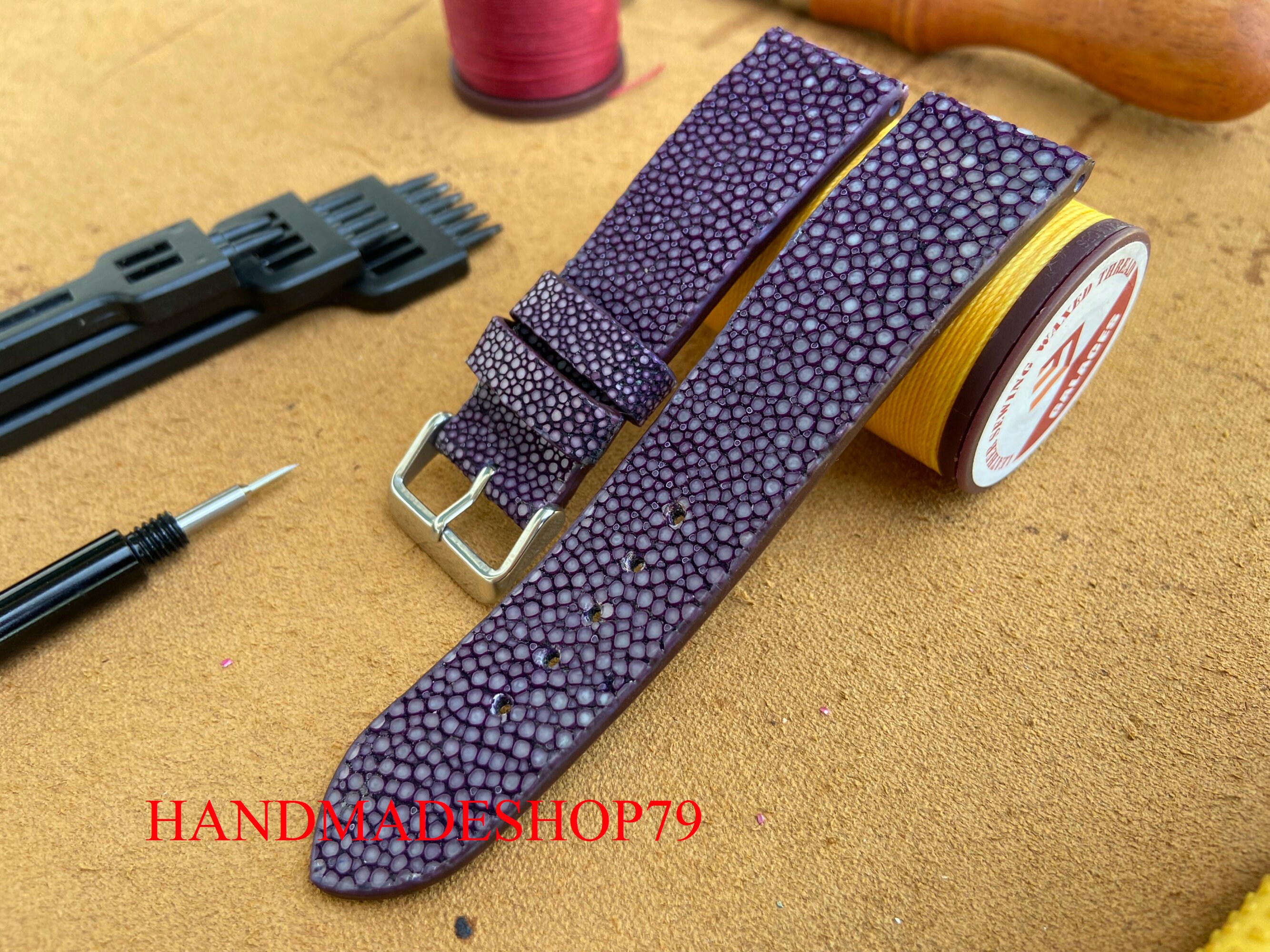 Cinturino Orologio Viola In Pelle Stingray (razza) - Fatto A Mano, Misure Personalizzabili - 2