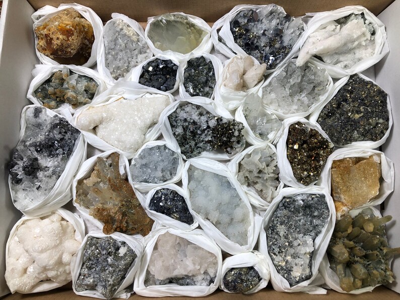 Mix flat from Bulgaria 230x300 millimetres natural crystal minerals specimen clusters