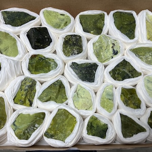 Serpentine box 230x300 millimetres natural crystal minerals specimen clusters souvenirs WholesaleMineralsBox home decor