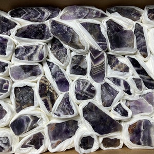 Amethyst chevron box 230x300 millimetres natural crystal minerals specimen clusters souvenirs WholesaleMineralsBox home decor