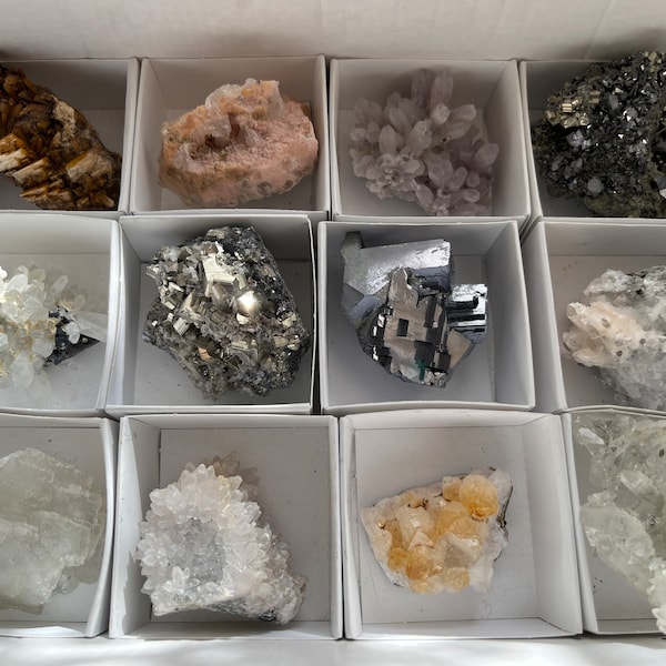 Mix flat from Bulgaria 220x140x40  millimeters natural crystal minerals specimen clusters souvenirs
