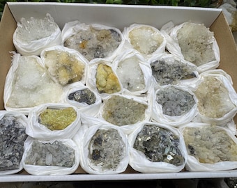 Mix flat / 230x300 milimetres from Bulgaria - natural crystal minerals specimen clusters souvenirs